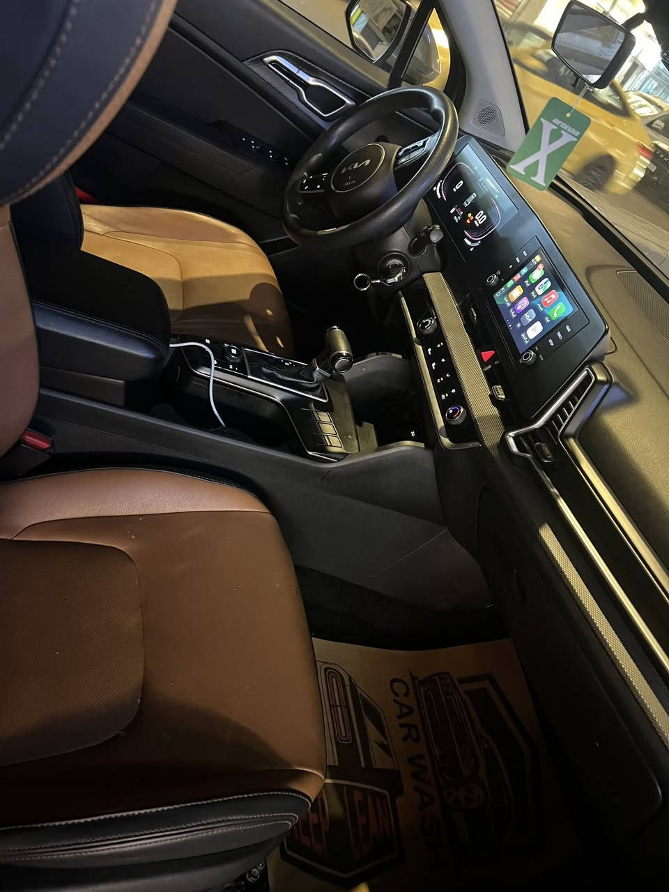 للبيع  او مراوس
كيا سبورتج موديل 2023 

سعر 195$ بيه مجال بسيط 

رقم بغداد

ضرر السياره صبغ باب خلف السايق فقط اثر شخوط مبينه بصور الحادث الباقي كفاله من الصبغ ولتبديل 

مواصفات السياره فول عدا الفتحه
قطعتين تبريد

مكان السياره بغداد الاعظميه 

‎اتصال على هذا الرقم ***********
