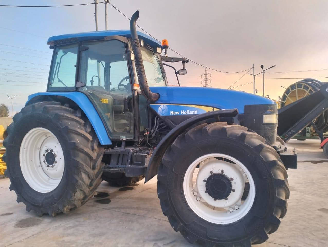 البيح مكينة 140فول عادي مكفول كفالة عامة مراوس بل الحاصودة
موبايل .***********
***********
