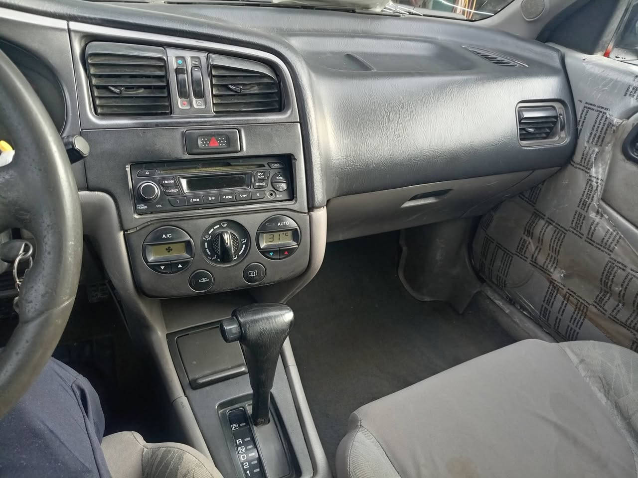 السلام عليكم البيع        سيارة نيسان  برايمر موديل ٢٠٠١ محرك ٢٠٠٠ سنوية منتهي ٢٠ رقم بغداد عنوان صلاح الدين قضاء بلد *********** السعر ٤٠ وبيها مجال
