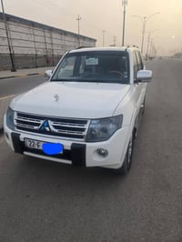 باجيرو ٢٠١١ • محرك ٣٨٠٠ • دواخل جلد