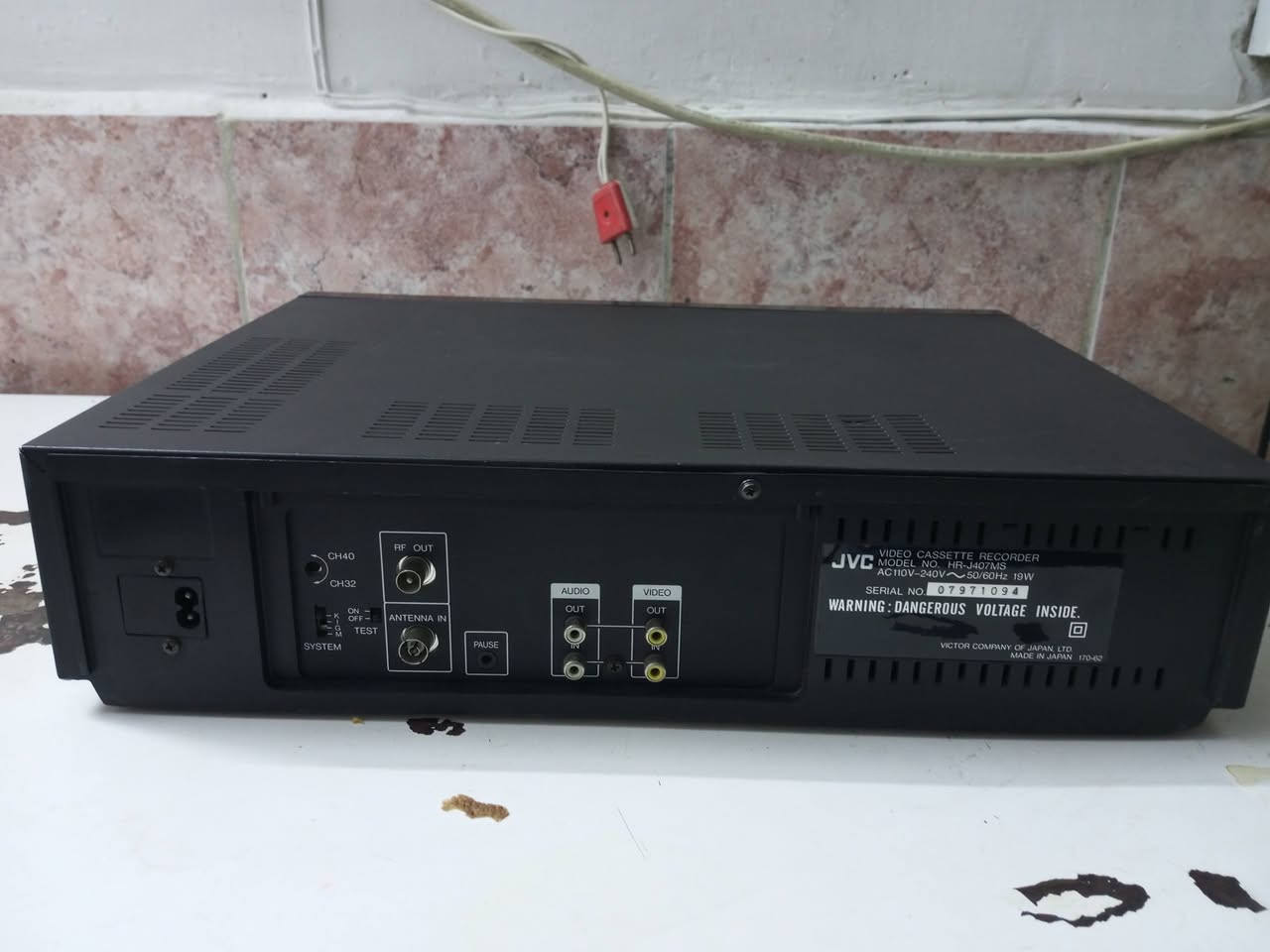 جهاز فيديو كاسيت ماركة جي  في سي //ياباني اصلي  وليس امتياز.........نوع ثقيل جهاز. بلادي بدون  اي تصليح . اطلاقنا مع الضمان...
استيراد الكويت .
4 هيد صورته جدا ممتازة .
تصفية اوتوماتيكية للصورة .
يشتغل علئ جميع الانظمة .مولتي سيستم  
عرض و تسجيل .
 ملحقات الجهاز ريموت الاصلي وكيبل كهرباء وفيش عرض 
للشاشه أو التلفزيون.... يوجد مقطع فديو لعمل الجهاز بالكامل على الخاص... بعد الحجز والاتفاق....باقي التفاصيل مراسلة الصفحه..الجهاز متوفر بالعراق....


**إذا كنت صاحب هذا الإعلان وتريد حذفه لأي سبب، رجاءا أرسل رسالة إلى الدعم الفني**