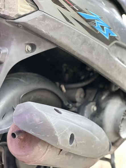 سلام عليگم 
ماكس عدله للبيع 
مكفوله كفاله عامه  من السرقه 
دراجه بلاديه شرط ختم واحد  
كابريتر و سلف بلادي دراجه رمبه صارله فتره من نزلتها على أيدي 
عليه نواعم بسيطه مثل يدات تزويد  و عليه منضومه زنون و عليه دبل إشاره و دوسه و عليه زنون رماش بك شرط تجي تفحص براغي و جيب فيتر وياك و تفحص 
عنوان : بلديات 
السعر : 800بيه مجال حك الجيه 
رقم :***********
