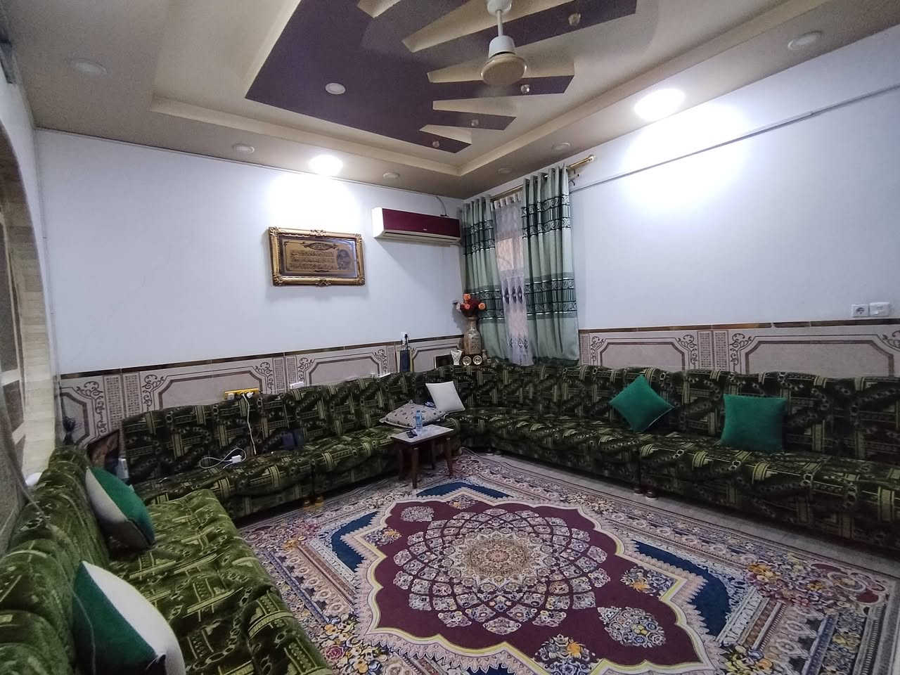 🔴 دار للبيع 🏘🔑🔑FOR SALE 

🔴الموقع👀 حي الأخاء الأولى اقرب نقطة دالة جامع الصادقين

🔴 ملك صرف طابو الزهور

🔴مساحة الدار ( 100 ) متر

🔴الواجهة (5.5)

🔴 طابقين بناء حديث 2020

🔴الطابق الأول يتكون من غرفة نوم وهول واستقبال ومطبخ وصحيات ومناور وكراج صغير وحديقة صغيرة خلف الدار

 🔴 الطابق الثاني يتكون من 3 نوم  وصحيات... 

🔴للأستفسار عن عروضنا العقارية المتميزة وأسعارها ⤵️مراجعة

          🎖تاج الملوك للعقار🎖
     

🔴العراق↔️الموصل↔️ حي البكر سايدين كنيسة تايتنك مقابل البسة الأصدقاء أو ألتواصل معنآ ⤵️على الارقام
☎️(***********) ابو حسن
☎️(***********) ابو حسن
☎️(***********) ابو عماد 
☎️(***********) ابو عماد
