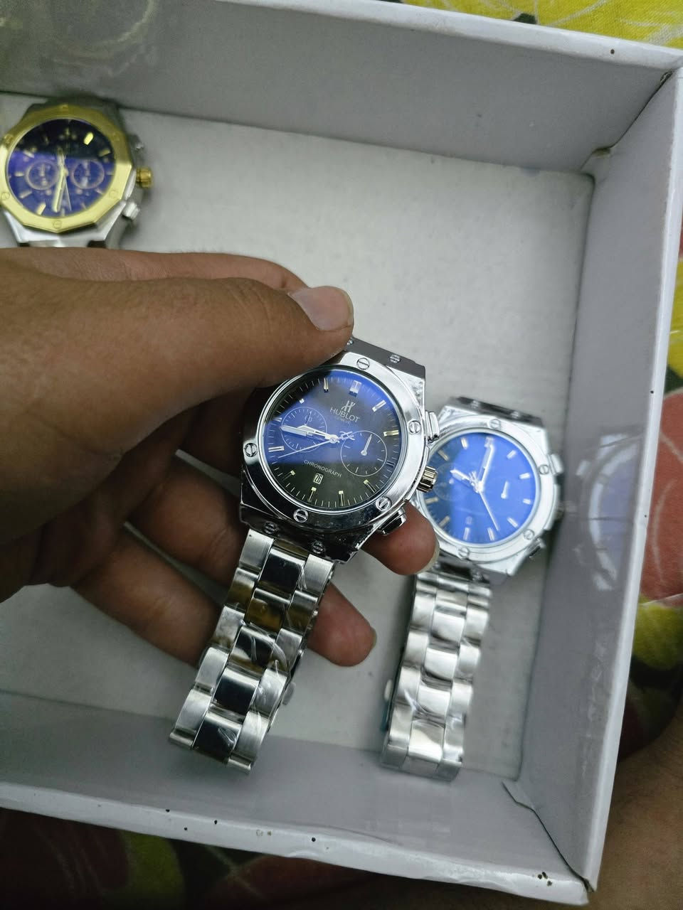 کاتژمێر بۆ فرۆشتن
مارکەی Hublot

زۆر ڕاقی و شاز 

تایبەتە بۆ جەژن

نرخ:دانەی ١٥
دووان بە ٢٥
سیان بە ٣٠


**إذا كنت صاحب هذا الإعلان وتريد حذفه لأي سبب، رجاءا أرسل رسالة إلى الدعم الفني**