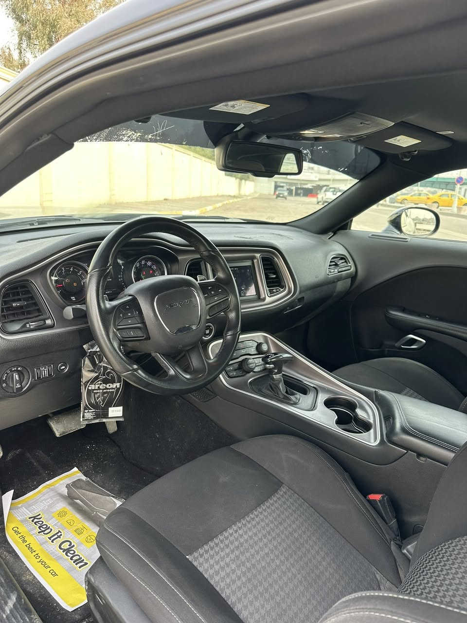 للبيع فقط
جالنجر Gt موديل 22 

مرقم بغداد كامل

السعر 190 ورقه وبيهه مجال 

***********

مكاني كاظميه
