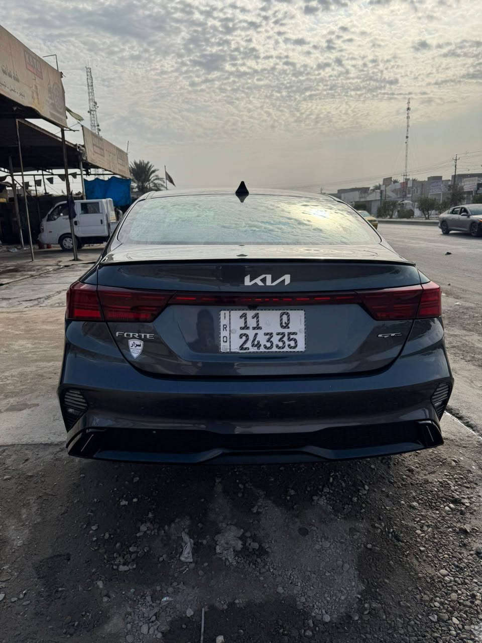 السلام عليكم
فورتي 2023 جيتي لاين
رقم بغداد
مكينه 2000
الضرر محولبه صفحه وحده 
بدون ايرباك
ماشية 15  الف
بصمة 
تشغيل عن بعد
فتحه 
شحن لاسلكي
كشنات جلد
تحديد مسار
تثبيت سرعة
شاشه كبيره
كأمره دواره
ثلاث انضمه قيادة
السعر 155 ورقة
العنوان بغداد حي النصر
رقم الهاتف ***********
