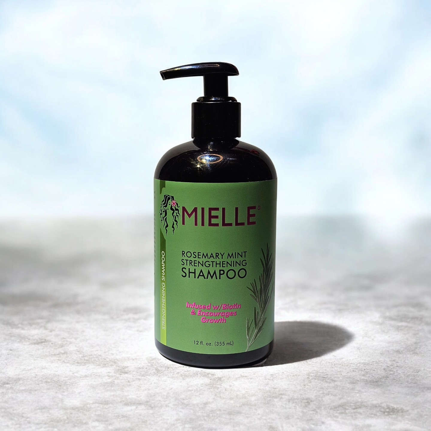 ✨ مجموعة ميلي للعناية بالشعر ✨
دلّلي شعرك بالعناية الكاملة اللي يستحقّها 🌿💆‍♀️
💧 شامبو ترطيب عميق
يغسل بلطف ويمنح شعرك نظافة وانتعاش ✨
💆‍♀️ مكيف حريري
ينعم الشعر ويقلّل التجعّد 💫
💖 ماسك مغذّي
يُرمّم ويقوّي من الجذور للأطراف 🌀
💫 سيروم لمعان وحماية
يضيف لمعان طبيعي ويحمي من الحرارة والتقصف 🌟
📸 شعر صحي، ناعم، لامع… كل يوم ✨

صناعة اميركية 

المجموعة كاملة // 25،000
الشامبوا // 7000
المكيف // 7000
السيروم // 7000
الماسك // 6000
#ميلي #عناية_بالشعر #شعر_صحي #ترند #ترند_الموسم


**إذا كنت صاحب هذا الإعلان وتريد حذفه لأي سبب، رجاءا أرسل رسالة إلى الدعم الفني**