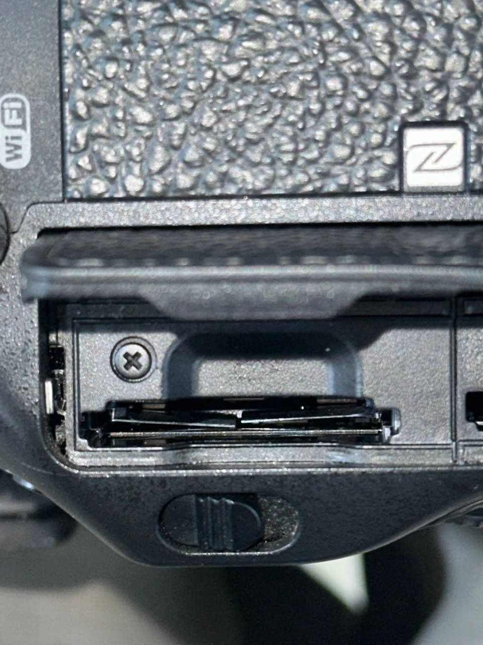 للبيع:
📷 Sony A7 III
✅ عدد الشترات: 26,700 فقط
✅ الحالة: 95%
✅ Memory Slot 2 فيه كسر بسيط لكنه يعمل بشكل طبيعي
✅ Memory Slot 1 سليم 100%
✅ الكاميرا تعمل بدون أي مشاكل

🔹 Tamron 18-300mm f/3.5-6.3
✅ نظافة 99%
✅ عدسة نظيفة جداً وخالية من المشاكل

🔹 Sony FE 24-240mm f/3.5-6.3 OSS
✅ الحالة: 65%
✅ تعمل بشكل طبيعي

📍 الموقع: دهوك

التواصل عبر الخاص.


**إذا كنت صاحب هذا الإعلان وتريد حذفه لأي سبب، رجاءا أرسل رسالة إلى الدعم الفني**