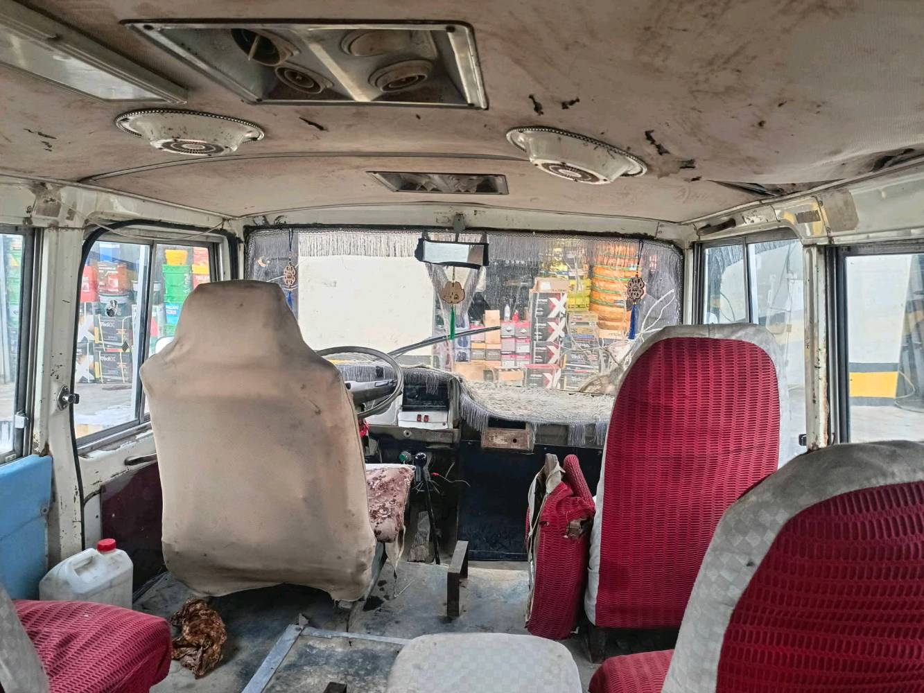 كوستر موديل 82 شغاله محرك كروسيدا 
