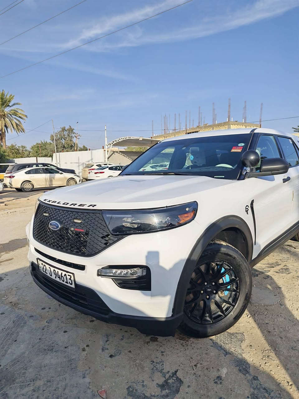 فورد اكسبلورر بوليسي موديل 2022
رقم انكليزي شمالي- اربيل
 عداد المسافه : 47 الف اmill حجم المحرك: V6 سلندر 3300  تنفس طبيعي فور ویل AWD
 الضرر : قبق جنطه دواخل مكفوله
وبيها صبغ باب الراكب اثر طخه دراجه
 ايرباكات سليمه المواصفات الاعتياديه معروفه 

🔥✅عليها اضافات حلوه 
📌1-جناح خلفي رياضي 
📌2-بوابات كزوز كاربون فايبر
📌3-هوائيات
📌4-ويل SRT + كفرات فجوج رياضي
📌5-اناره داخليه متغيره الالوان 
📌6-كشنات لونين كرسي السائق والراكب كهرباء
📌7-كامره خلفيه تحكمات ستيرن
📌8-تخم تاير جديد 
📌9-عليها بولش جديد 3مراحل
السياره جداً نظيفه بانزين محسن+ زيت المحرك من شركه MOTUL العالميه 
🌐مكان السياره الديوانية
السعر: 218 وبيها مجال 📍 
للاستفسار اتصال او واتساب✅
 ***********
