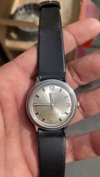 ساعه تايمكس تكويك نصب فنتج انتاج الستينات قطر 36  نظافه عاليه بغداد 07...