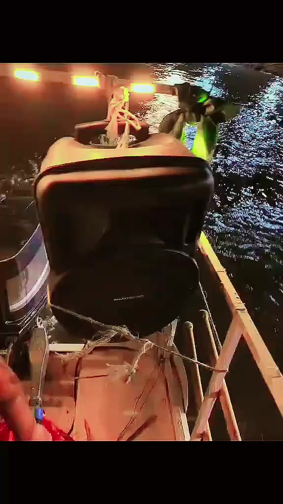 #كورنيش #الصويره 
يرحب بكم مطعم كوفي روز على (كورنيش الصويره)
يوجد لدينا عصائر طبيعية مختلفه 
يوجد لدينا نراكيل بكافة الأطعمة 
يوجد لدينا كباب لحم 
يوجد لدينا دجاج شوي بالتنور 
يوجد لدينا سمك مسكوف 
يوجد لدينا شاشه لعرض كافه المباريات 
نرحب بكم من الساعة 4 عصرآ إلى الساعه 12ليلا  
أهلا وسهلا بكم


**إذا كنت صاحب هذا الإعلان وتريد حذفه لأي سبب، رجاءا أرسل رسالة إلى الدعم الفني**