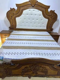 سرير كامل • دوشك جديد • كومديات