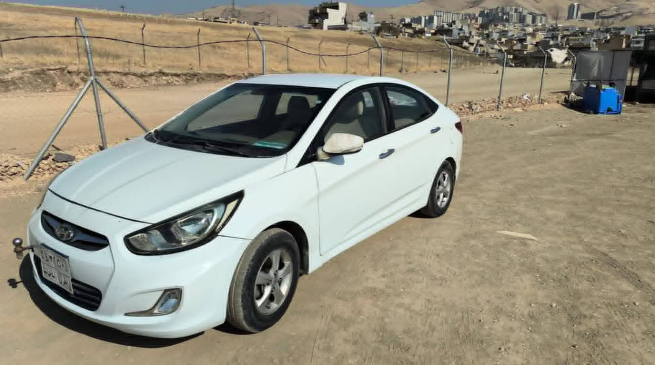 هۆندا  ئــەکسێنت 2011 گێر ئۆتۆماتیک 
مەسـرەفی نـــــــــــیە
ـ غەرامە و بەناو کردنی بەشەرت.
بـەناوی خۆمەوەیە....
ڕەقەم سلێمانی
ڕەسمی سۆنەرەکەیم داناوە

سعر : لە کۆمێنت داوای بکە ڕاستەوخۆ بۆت دێت 🤖 

گێر و مەکینەی بەشەرت 
هیچ کێشەیەکی تێدا نییە 

ژمارەی خاوەنی......
***********
