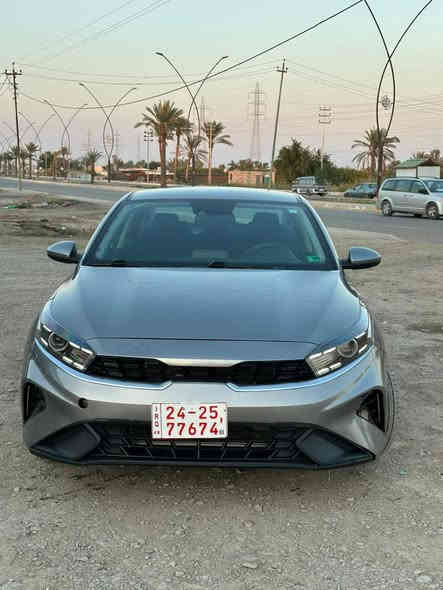 السلام عليكم 
كيا فورتي 
مديل 2023 
لون رصاصي ضرر السياره بس بنيد بدون دواخل
صور الضرر موجودات بل منشور 
سعر السياره 148 وبيها مجال 
رقم كاتي تتوحل بسم المشتري
للستفسار الاتصال على الرقم ***********
