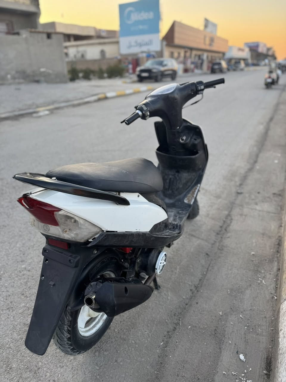 سلام عليكم ماكس عدله مفتوحه ولفات فقط كهربائيات كلها شغاله سلف شعله ومعدل خير من الله كفرات اصليه *********** خاص مغلق
