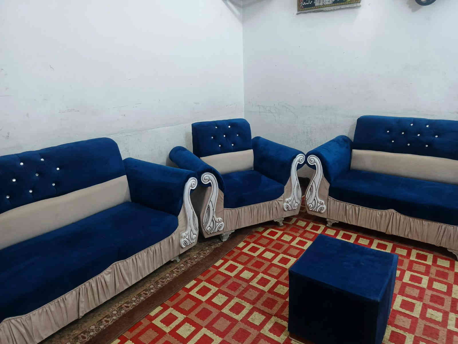 تخم 10مقاعد جديد كلش اي ضررمابي نضيف جد سعره 250يوجد توصيل داخل كربلاء ***********
