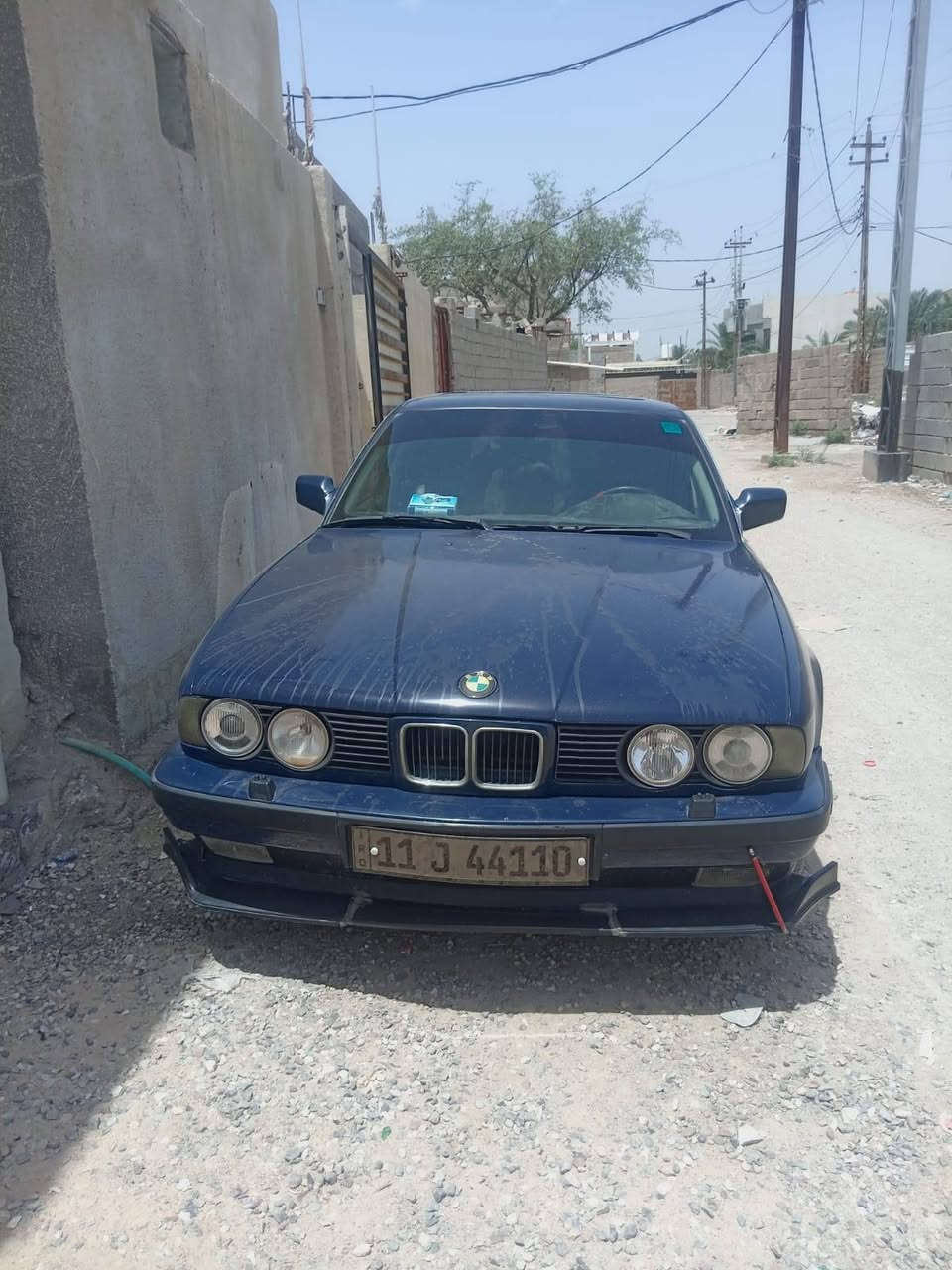 سياره بي ام 525 موديل 89 السياره مكفوله ومصبوغه جماليه رقم بغداد سنويه ل29 مكينه وكير مكفولات مكينتها مسكر  تبريد ثلج تخم تاير سياره حلوه وماعيزها شي طك كير واطلع السعر(52) وبيها مجال قليل ***********
***********
