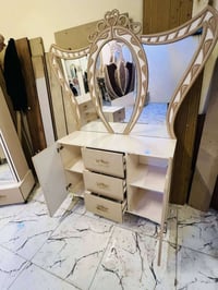 غرفة نوم تركي • ٩ قطع • نظافة ٨٥%