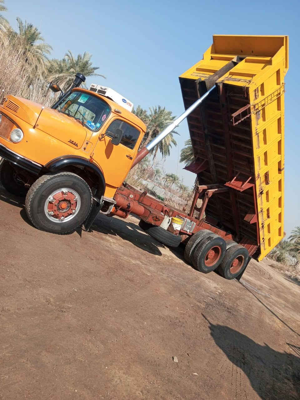 سلام عليكم سيارة سكس اقجم لبيع موديل 81سيرة اي نكص مابيهة شقل وطلع لشكل  ولسفسار علة  هاتف

***********👉👈***********
