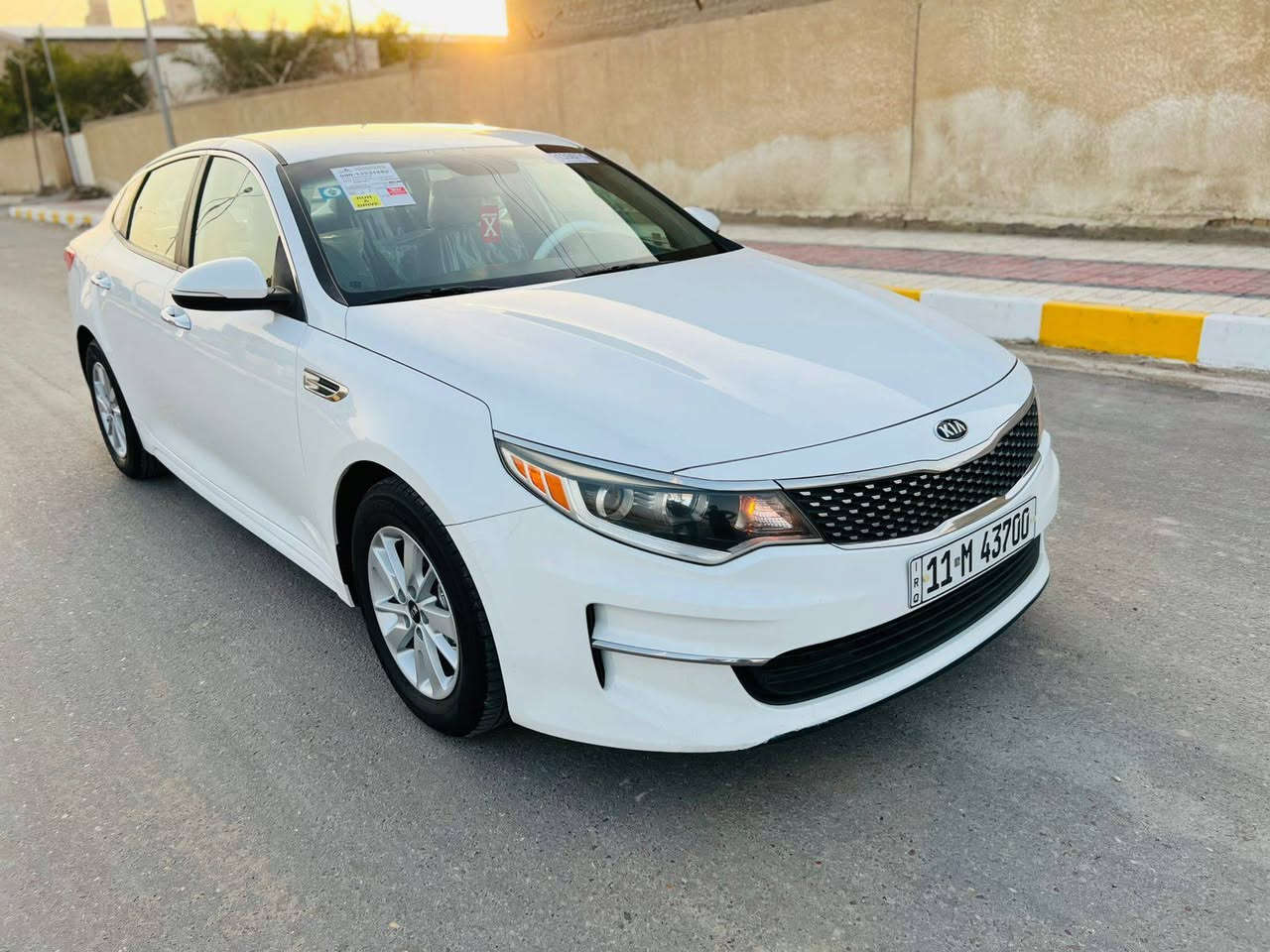 كيا اوبتيما 2018 رقم بغداد جديد تحويل سيارة مال جناي ع وضع شركة أمريكي مكفوله كفاله عامه ضربه وصبغ وتبديل وبارد ماعده داير جاملغ الخلفي صبغ فقط بدون ارباك بدون دواخل موصفات نص فول محرك 2400 مامفتوح حداديه تبريد كله شركه سياره جاهزه من كلشي 
السعر 155 وبيها مجال الشراي يتصل وبلخدمه *********** مكان السيارة ناصريه سومر
