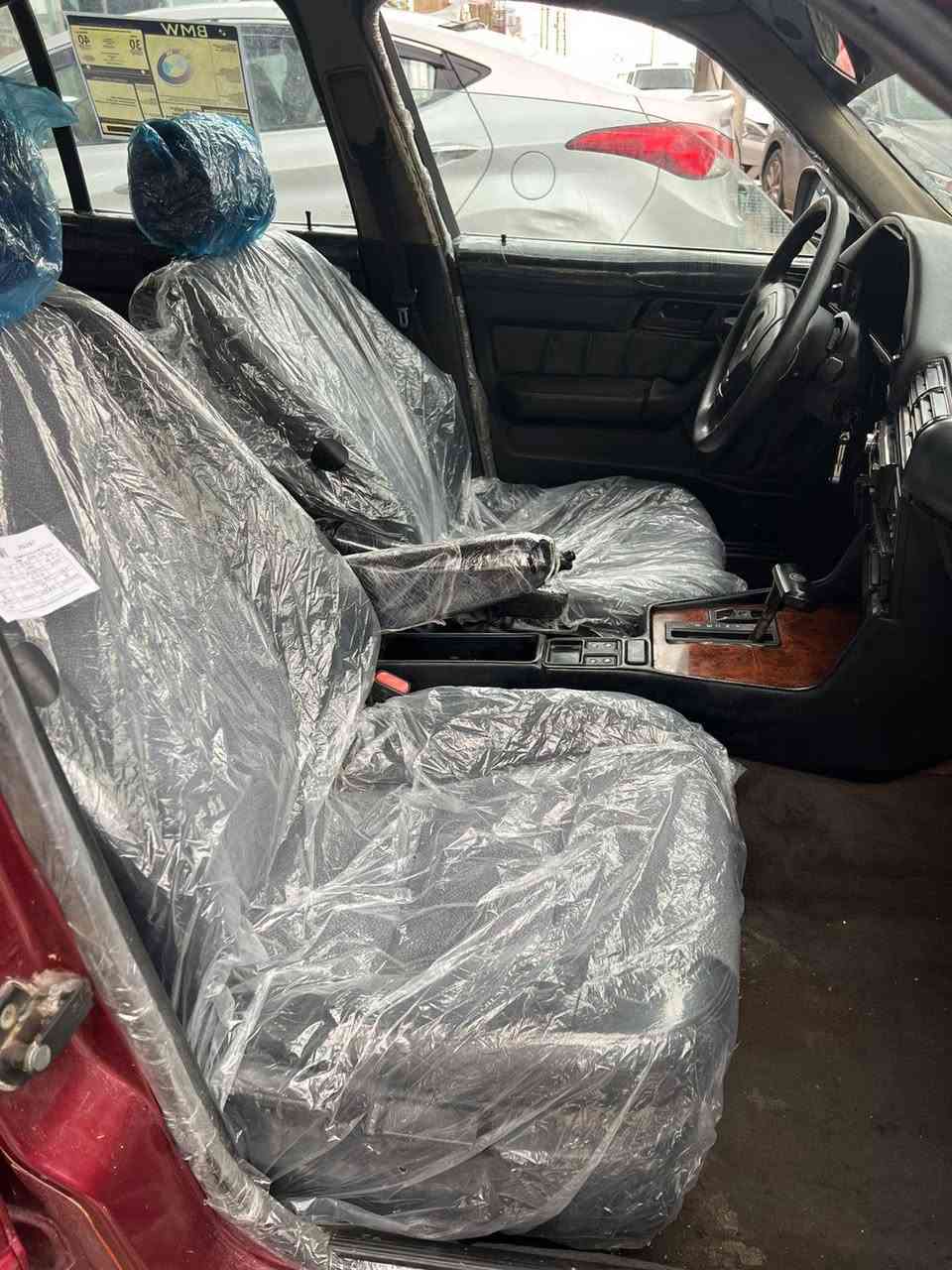 بيئم 525موديل 1992مسكر عدل سياره كير مكينه كفاله جاهزه مابيها كل نقص مصبوغه جماليه السعر 63وبيها مجال  رقم راعي سياره***********
