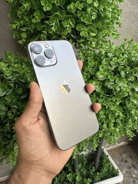 ايفون 13 برو ماكس 

مامفتوح وتربروف ولامصلح ابد 

ضمان اسبوع نموذج M الاصلي

ذاكرة 256

بطارية 81

كامل ملحقات : كارتونة : شاحنة الاصلية : كفر الاصلي 

الجهاز نظيف شخط مابي 

السعر 725

***********
بغداد المدائن….
