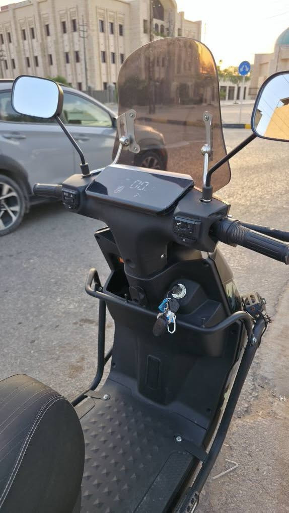 دراجة الهمر المدرعة ... نضيفة جدا جدا كفرات + دواخلهة حالتهة ممتازة جدا بطاريات جديدة ام ٣٢ امبير نوعهن كرافين وصل شراءهن موجود بيه ضمان ١٢٠ يوم يعني ٤شهور 

مواصفاته فول :
ملف ٢٤٠٠ و ٣ سرعات توصل لل ١٠٠ كيلو دبل اشاير كهربائياتهة ممتازة دبل ريمونت صندوق كبير + جنطة ممتازة كشن مميز جلد و اسفنج + نشرة ، دبل استان ، قفل و حساس ، ماشية ٣ الف فقط يعني اخت الزيرو

سبب البيع جنت اداوم بيهة السنة الفاتت روحة ورجعة و هسة تخرجت و مشكلتي ما اكدر اروح و اجي بيهة لشغلي بالولاية لان ما عندي باج دخول ف بدل ما اتركهة كلت ابيعهة 

ملاحظة السعر ٩٥٠ قفل قفل چيك السوك و شوف علما جديدتهة متقل عن ١٢٥٠ و اني ماخذهة بهذة السعر امانة ووصل شراءه موجود من مؤيد طيارة 

كذلك ابيع اقصاط علة المنصة فقط ب ١٢٠٠ و كل شهر ١٠٠ و حتة بدون مقدمة لان مثل ماكلتلكم ما يهمني فلوسهة بكد ما اريد خايف عليهة لا تكعد بطارياته كربلاء, العراق


**إذا كنت صاحب هذا الإعلان وتريد حذفه لأي سبب، رجاءا أرسل رسالة إلى الدعم الفني**