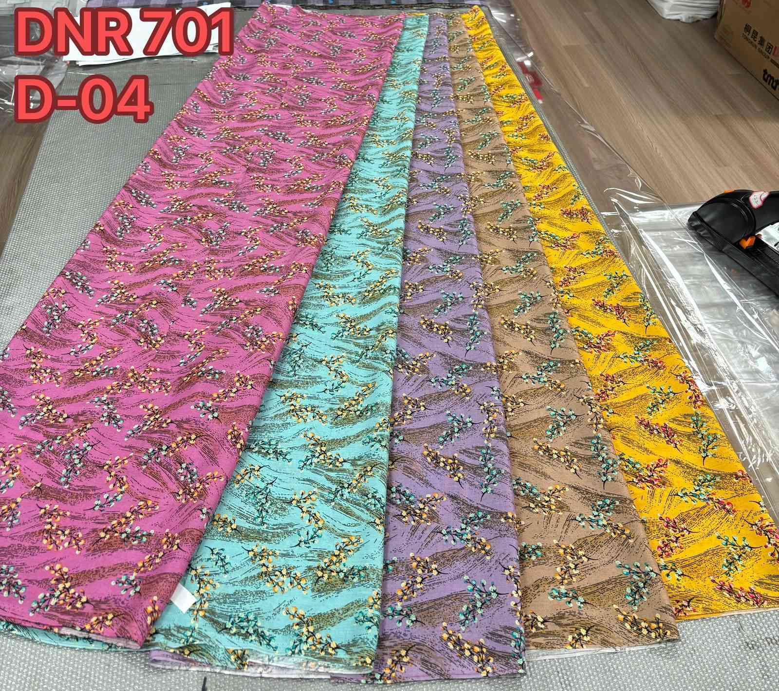 جديد جديد 🌹🌹
#كشمير دزاين تركي 
من ارقى النقشات والدزينات 💯💯
~~~~~~~~~~~~
فقط عليك الاختيار 
محلات #مصطفى #الجيزاني 
بغداد الشورجة شارع الرشيد 
(خان كتان)( وسوق العاني)
للتواصل #واتساب ***********
