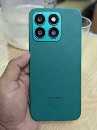 هونر X8B • ٥١٢ جيجابايت • كاميرا ١٠٨ ميجابيكسل