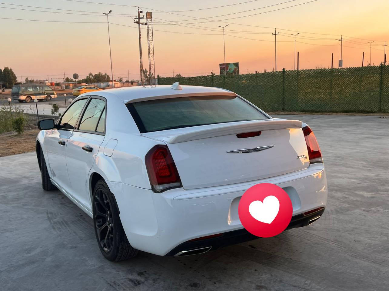 للبيع 👇🏻

اوباما ابيض موديل 2019S  وارد كندي  (حادث جداً بسيط)
عداد المسافة : 45 Mi
الصور الحادث وصور السيارة بلمنشور 

المواصفات : 
 مصابيح عدسه LED 
 تو ويل 
شفتات سترين SPORT  
كشن حفر S 
بجم عريض لدات وكشافات ضبابي  
محرك 3600
كير S
كشنات تدفئه  
شاشه ابل كار بلي 
گير ماوس 
نضام ملاحه 
نضام تتبع GBS 
كاميرا خلفية دوارة
السيارة بيها نانو سيراميك ضمان 10 سنوات 
السياره رقم (بغداد )باسمي تحويل ثاني يوم 
السياره جديده استخدام شخصي  مايحتاج تصرف عليه   ( البنيد نفسه معدل بارد صبغ خفيف مكان الحادث + بارد شبر في باب السائق تكحيل  )
السعر 260 قابل للتفاوض 
متواجد واتساب او اتصال هاتف  
***********
