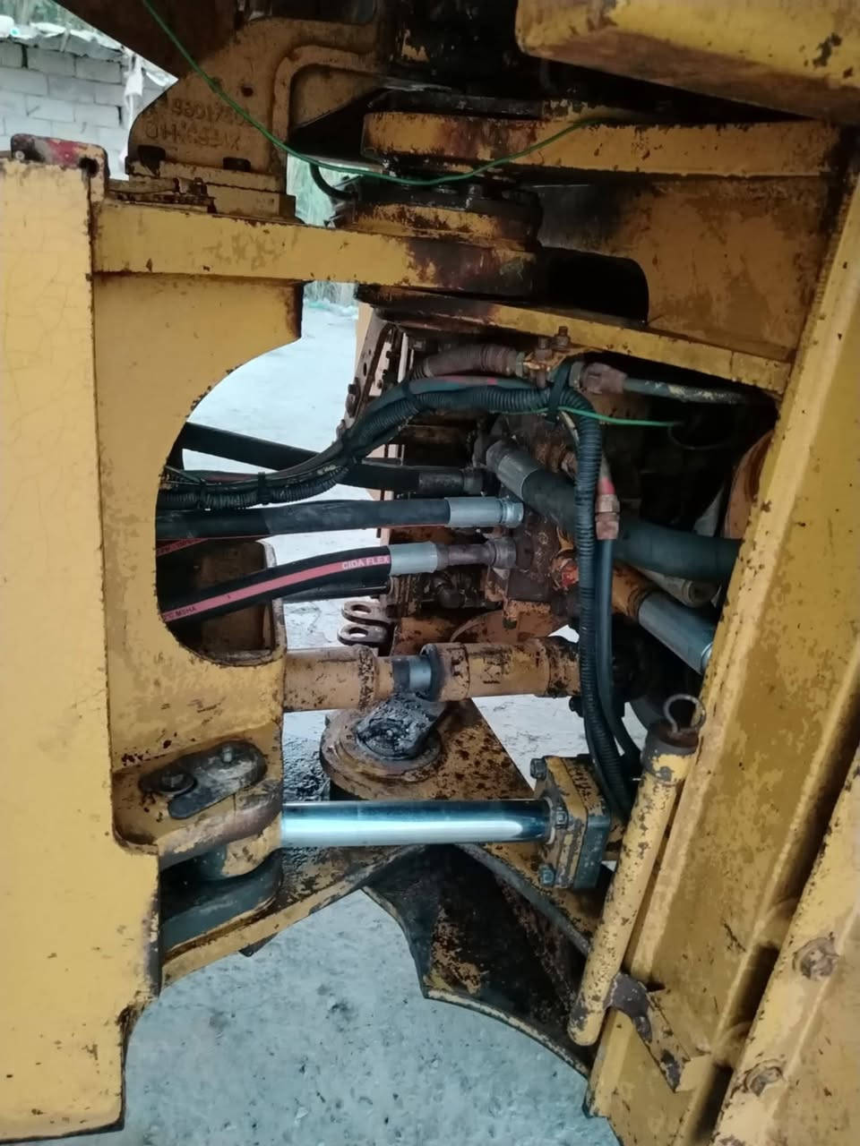 سلام عليكم شفل كاوسكي 65 داش ثري مكفول من كلشي كير ومكينه 6 رقم نجف مكانه ديوانيه ***********/***********
