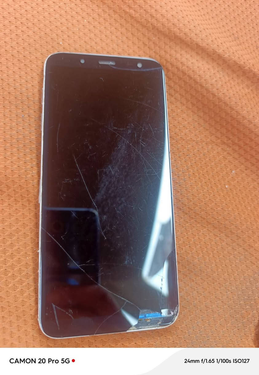 كلكلسي جي ٦ عايز شاشه شغال شرط عل فحص بس لمس ميلمس بعد مادري ليش كدامكم سعره ٢٠🔒🔒لحد يعامل قفله مكاني نجف


**إذا كنت صاحب هذا الإعلان وتريد حذفه لأي سبب، رجاءا أرسل رسالة إلى الدعم الفني**