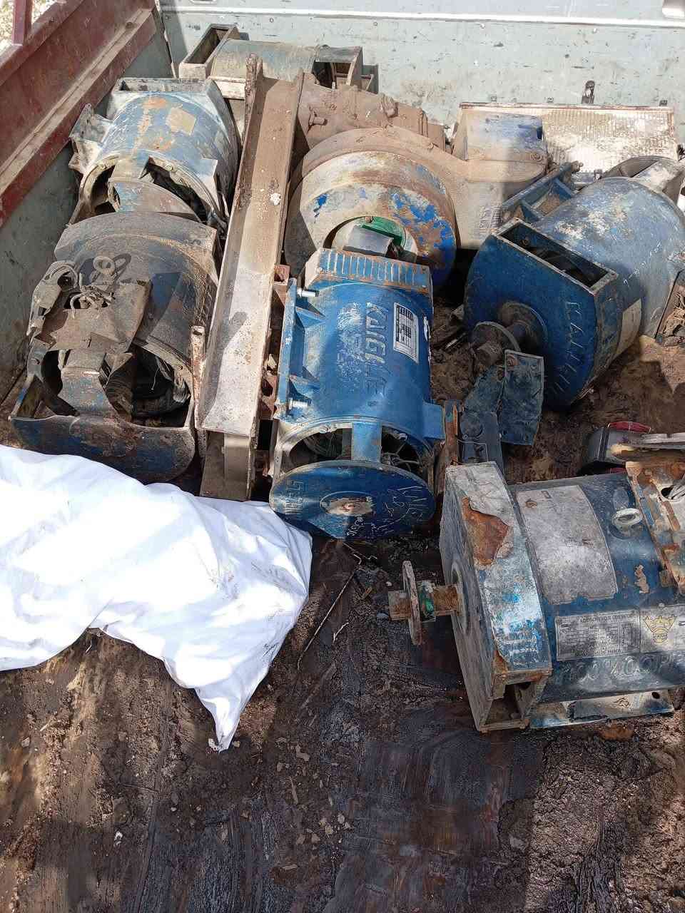 الي عندو قطاسات محروكه اشتري والبيع يتصل على الرقم *********** ***********
