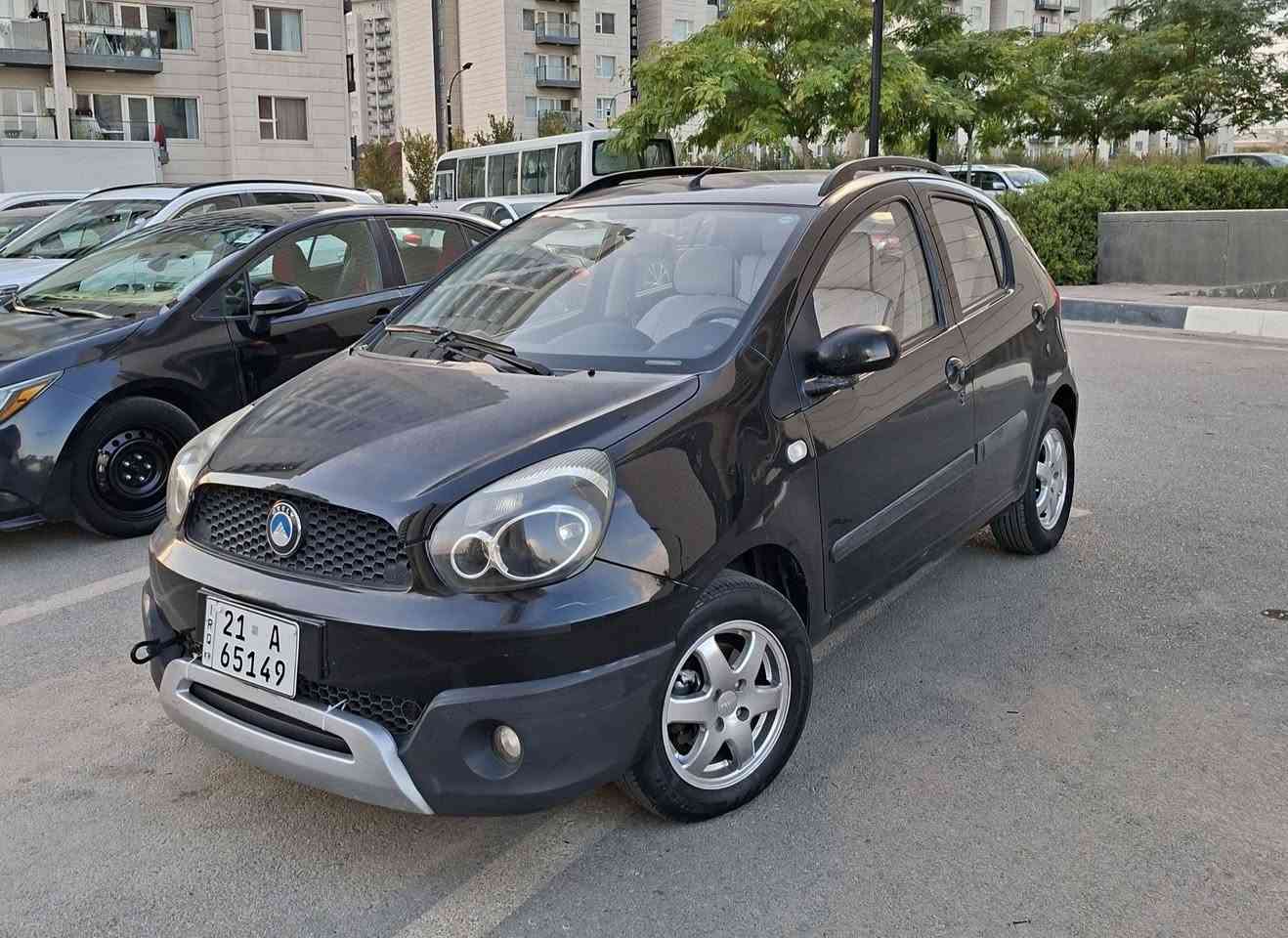 جیلی پاندا ٢٠١٣ 
پاندا بۆ فرۆشتن ٢٠١٣ لۆک لۆک نموونە تەنها ١٠٦ هەزار ڕۆشتووە ٣ دەستی کردووە بێ بۆیاخ بێ سارد بێ چاڵ و چۆڵ گێر و مەکینە بەشەرت، تەبرید سارد و گەرم بێ کێشە، گێر ئۆتۆماتیک ٤ جام کارەبا قفڵ مەرکەزی دەبڵ ئێرباگ کامێرا و شاشە بلادی، کوشن و گاعی لۆک زۆر جوان، سەنەوی تازە فەحسی هەزەی تازە بێ تەقەو رەقە شتێکی نموونەو ماڵی دۆستە بەنزین زۆر کەم دەخوات و بێ مسروفە بەس لێخورە...
پەیوەندیمان پێوە بکەن لەخزمەداین. *********** السليمانية, العراق
