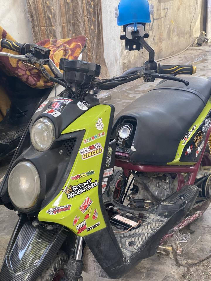 سلام وعليكم دراجة سكنس جبلي دراجة جانت تشتغل وطفت وتركتهة الدراجة أبيع كوم حديد لاتكلي شبيهة مابيهة السعر 400  وبيهة مجال بغداد كرادة ***********
