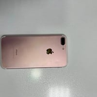 iphone 7 plus كُلشي شغال بي  105 وبي مجال  07880883473