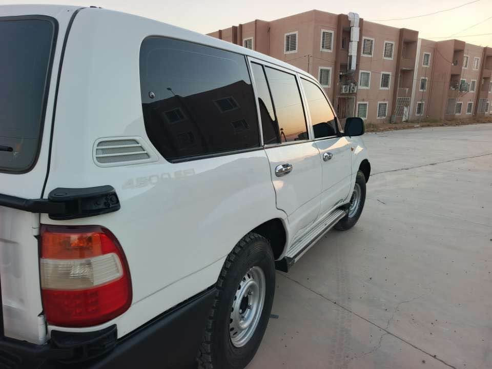 مۆنیکا ٢٠٠٣ فول عادی
دەبڵ سپێر دەشبول بەرز 
گير مەکینە دەبل اکسل تەبرید تەقە ورەقە بەشەرت
رەقەم سلیمانی بە شەرتی حاسیبە
٣ پارچە و دۆسەی سەکنی بۆیاخە سەقف و شانو پێش و دوای کەپسە
سعری ١٣٠ و مجالی کەم (٥ وەرەقە غرامەی تیایە ایدەمەوە)
لە کرکوکم ***********
*********** كركوك, العراق
