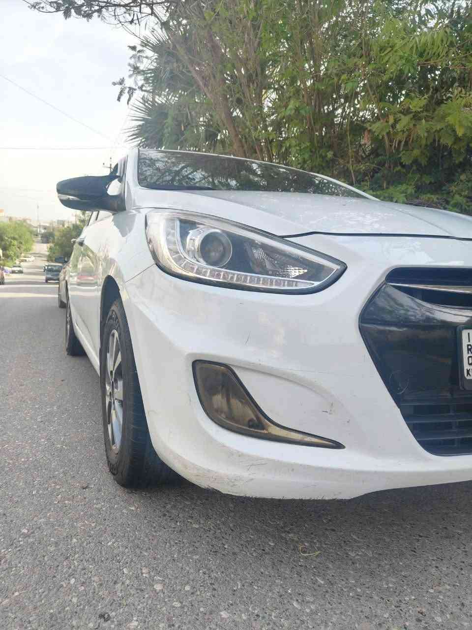 سياره اكسنت مضلع 2016 خليجي سياره وماتصرف عليها ربع كامله ضررها فقط جاملغ خلفي بس معدل كامل  رقمها أربيل   السعر 115 $ للتواصل مع صاحبها فقط اتصال اعيد واكرر التواصل فقط اتصال ***********

