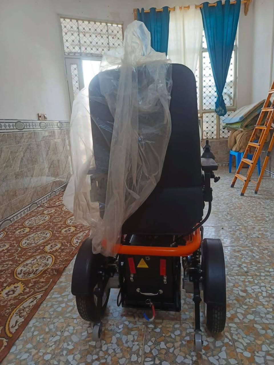 البيع بالتقسيط فقط 
قطعتين الاولى غير مستخدمة والثانية مستخدمه بحالة الجديدة القطعتين ولا خدش 
القطعة الغير مستخدمة 800,000 بالشهر 100,000
القطعة المستخدمه 650,000 بالشهر 100,000
التواصل على الرقم 
***********
***********
