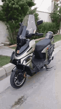 دراجه شحن ياماها صار سبع ايام مشتريه 
دراجه ماماشيه
***********
