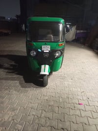 تكتك لبيع 22 بيهه طخه بلغد ومعمر بيهه   رصعات سعر خاص محرك ما مفتوح مك...