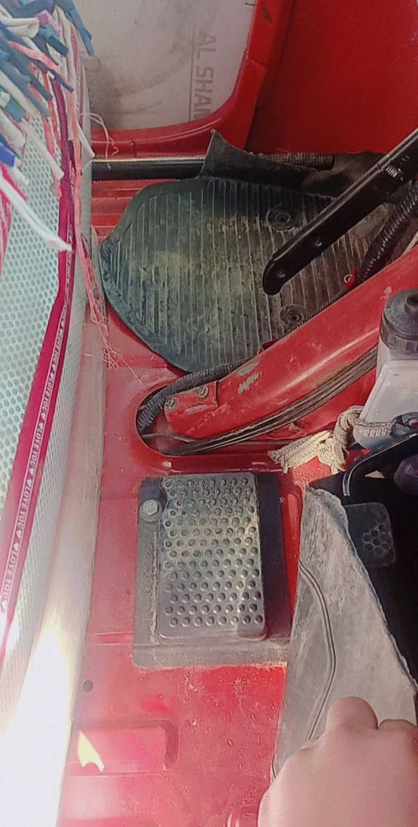 سلام عليكم تكتك للبيع موديل 22 تكتك المحرك بدل بي اكسل وكلاجات شركه والباقي كفاله اابدي السعر 7800 وبي مجال بسيط


**إذا كنت صاحب هذا الإعلان وتريد حذفه لأي سبب، رجاءا أرسل رسالة إلى الدعم الفني**