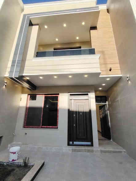 اعلان للبيع… ..رقم (297)
بيت مودرن للبيع طابقين ونص  مساحه 150 متر 
واجهه/ 6 متر / نزال/ 25 متر/يقع في حي الجهاد ديوان المخابرات قرب المدرسه .يتكون من 
(كراج ) (صاله )(مطبخ حولي )(5غرف نوم )(3صحيات) (سطح) 
للاستفسار مراسلة الصفحه📬 اوالاتصال علئ الرقم يتوفر وتساب. 
((((***********📲))))))
{مكتب الديار للوساطه العقاريه وتعقيب 📇 وتسهيلها. 
((((((بأدارة سيد عمار))))))
