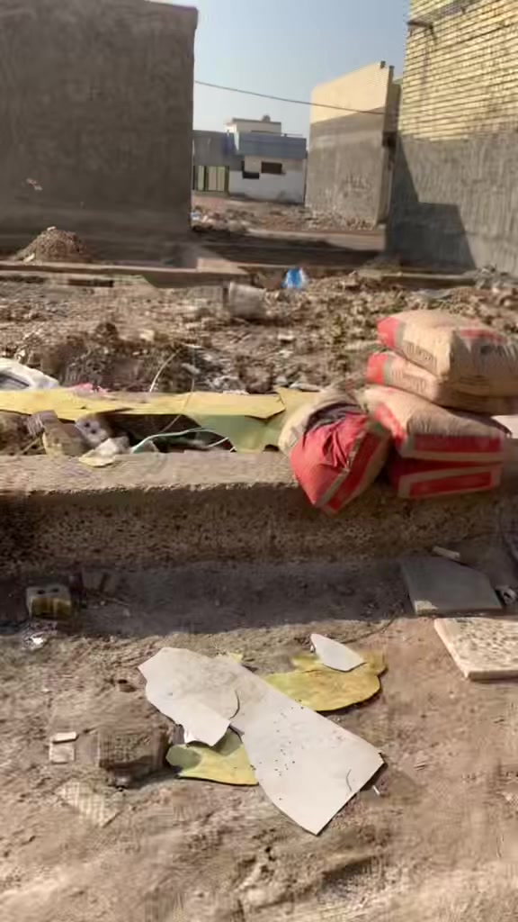 للبيع قطعه طابو زراعي المساحة ١٠٠ متر الشعله الدوانم خدمات كامله وسعر مناسب للتواصل علئ الارقام التاليه 
***********
  *********** ابو علي
***********
