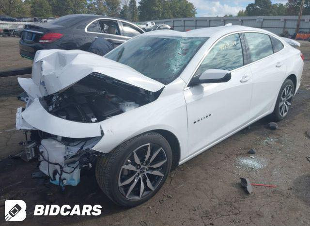 السلام عليكم عندي ماليبو 2024 السياره بدون رقم السياره ماشيه 24 بيها صبغ بنيد وقماره والحادث موضح كدامكم السعر 118 مفحوصه هزه وكامله بس باقي ع ترقيم  ورقه ***********
