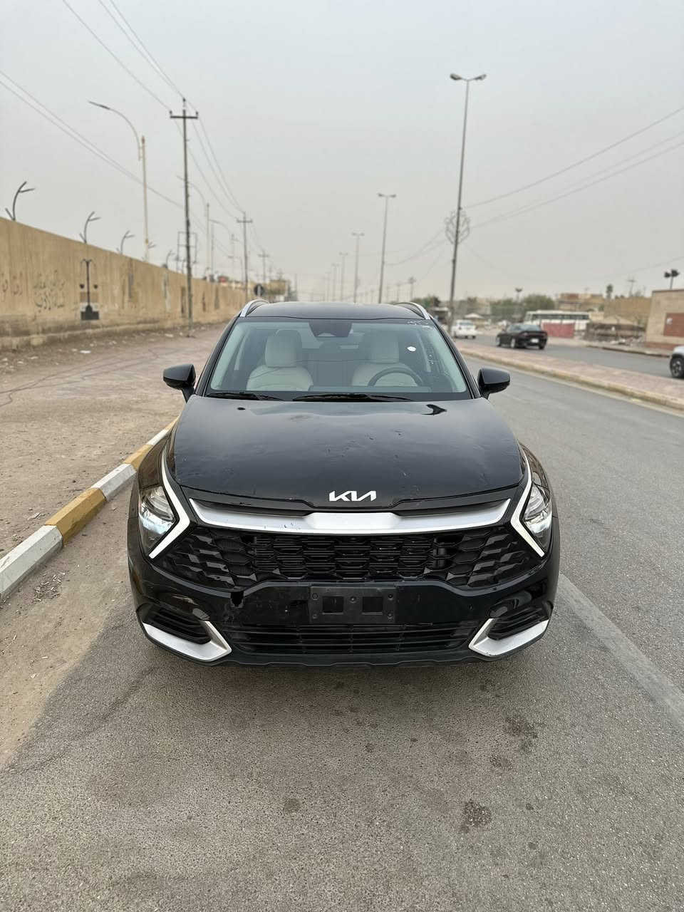 سبورتج موديل 2023
وارد امريكي فقط بنيد مرجعينه ع البارد
فول مواصفات عدا الفتحه
ماشيه 28الف السياره كارتون
بدون رقم حره تترقم اي محافظه
السعر 180وبيها مجال
مكان السياره الناصريه المركز
رقم الهاتف 

‭٠٧٨١ ٦٢٤ ٨١٨٢‬
