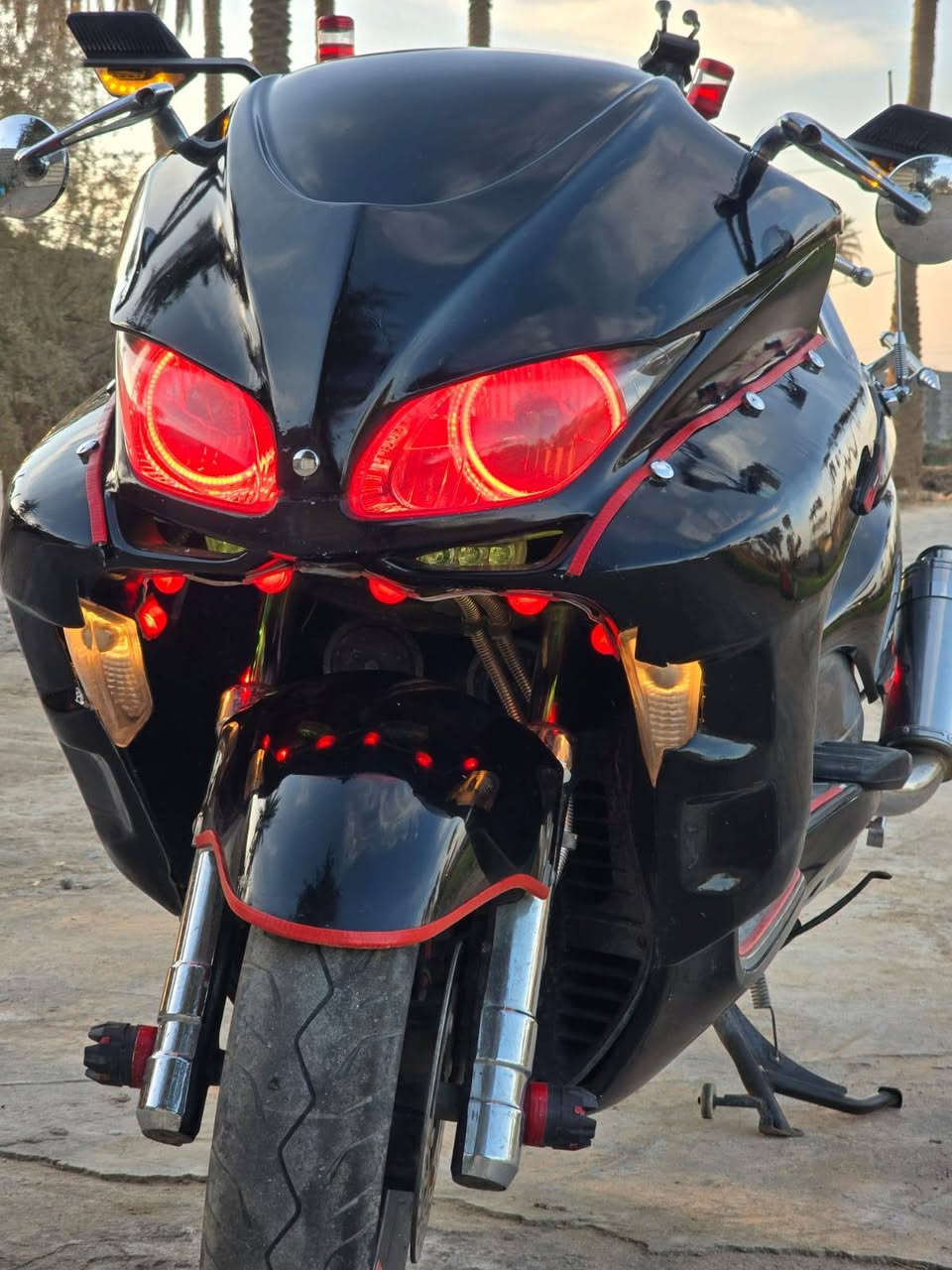 سلام عليكم
للبيع للبيع 

فورزه 08 كرستال عمي بلاد فول تزويد سعرها 14 ورقه والتفاصل اكثر خاص تواصل رقم هذا بي واتساب ***********
