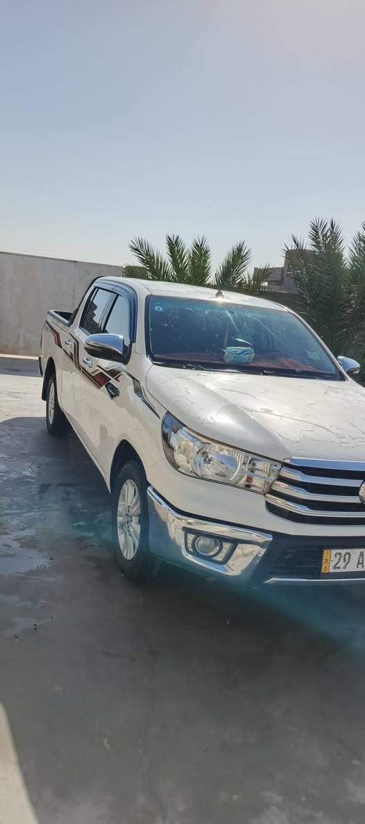 السلام عليكم 
تيوتا هايلوكس 2019 ناصي 
هزه جديده وسنويه ل31 
بأسمي تحويل مباشر 
 كفاله عامه فول مواصفات تبريد قطعتين #كويتي رقم واسط 
المكان #واسط العزيزية 
سعر خاص او اتصال 👇
‏‪***********‬‏
‏‪***********‬‏
