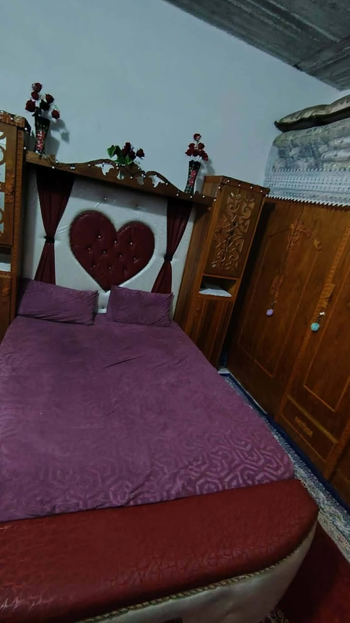 للبيع غرفه نوم حيل نظيفه 
العنوان حي الانتصار 
السعر 750


**إذا كنت صاحب هذا الإعلان وتريد حذفه لأي سبب، رجاءا أرسل رسالة إلى الدعم الفني**
